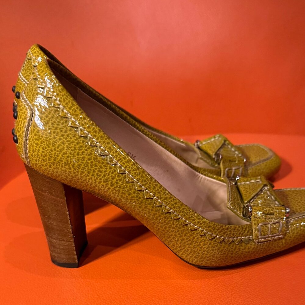Tod's Heels - Green/Olive Patent Leather Loafer-Style Pump GORGEOUS